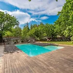 Stone House Magarac Villa *
