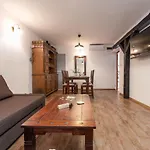 Stone House Magarac *