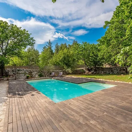 Stone House Magarac Vila *