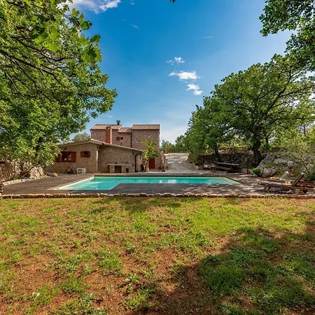 Villa Stone House Magarac Seline