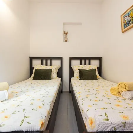 Stone House Magarac Vila *