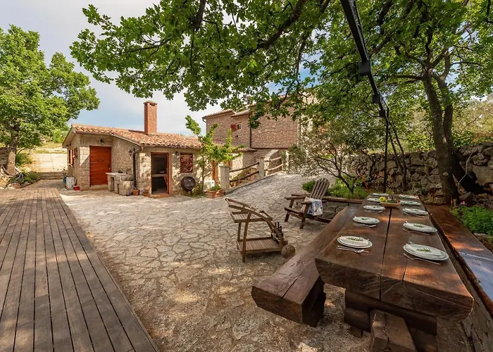 Βίλα Stone House Magarac