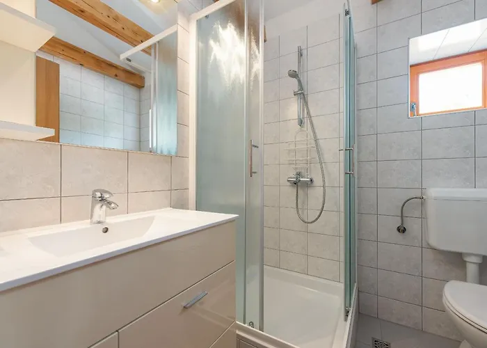 Stone House Magarac *